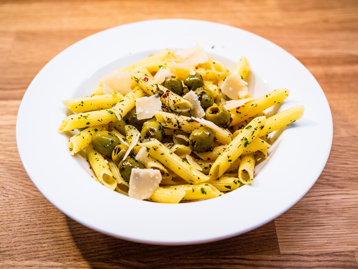 Ramp up the olive oil flavour in this olive-walnut pasta