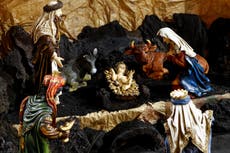 Priest and geologist make La Palma nativity scene from volcanic ash