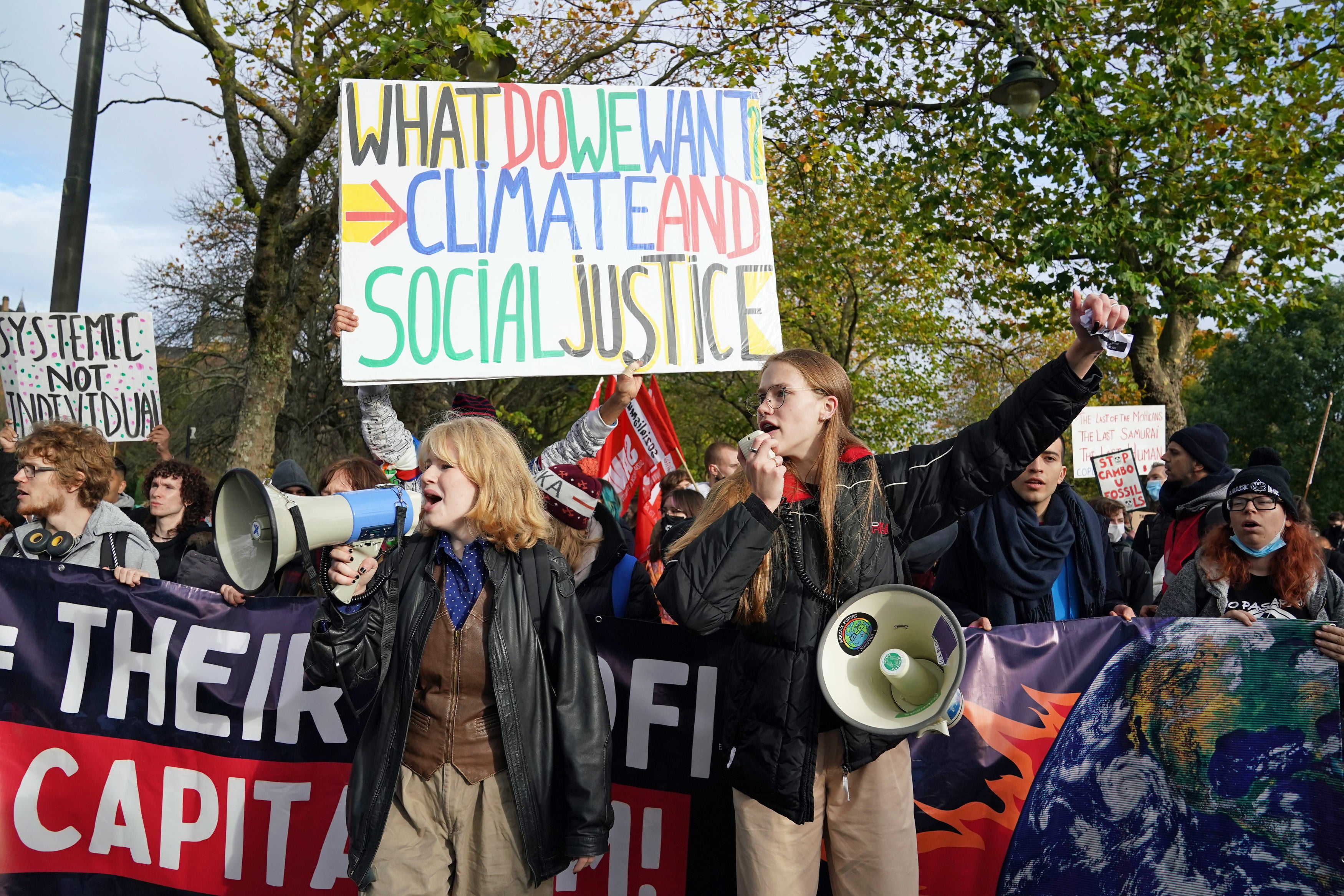 The growing time pressure and the escalating climate crisis have changed our activism