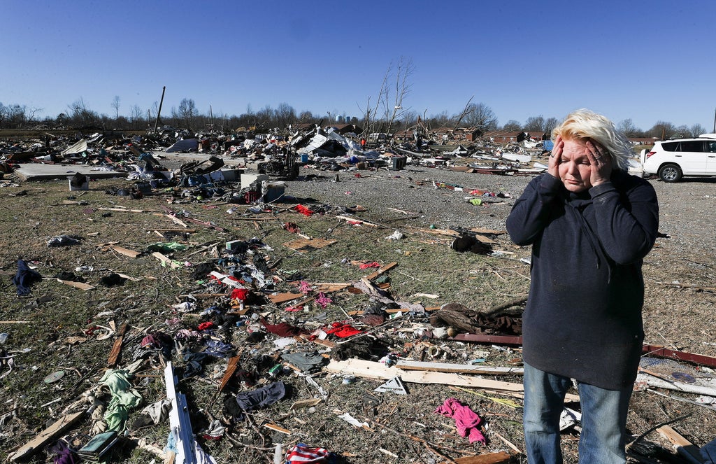 Kentucky tornado - latest: Seven children killed on a single street as more than 100 people remain missing