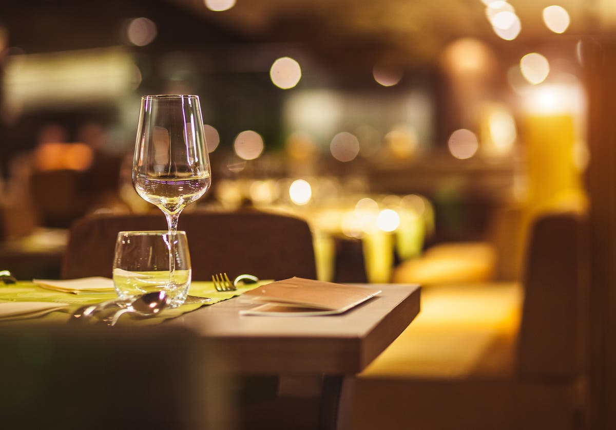 Tom Kerridge says one of his restaurants has had 654 cancellations in the past six days