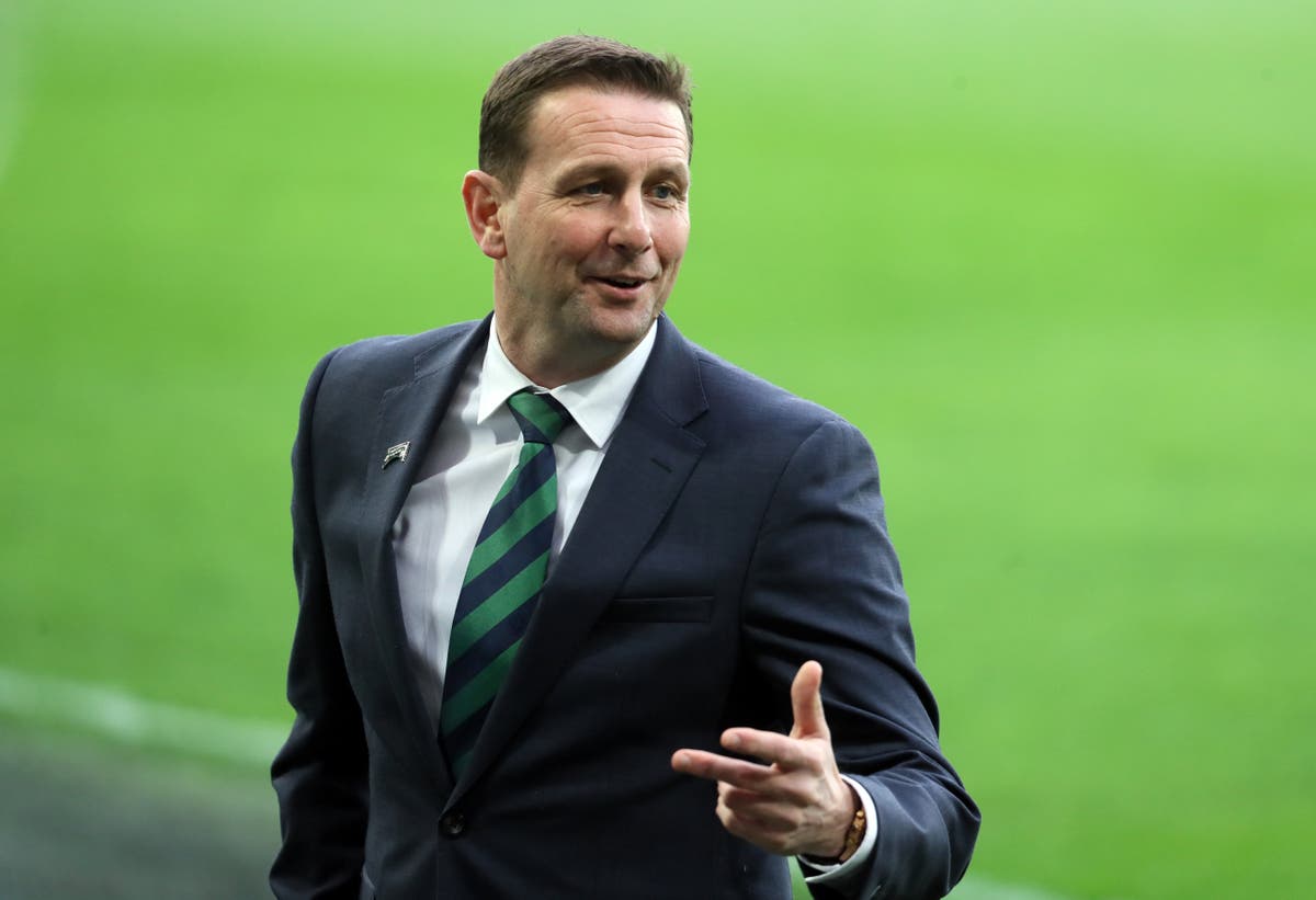 Ian Baraclough signs new Northern Ireland deal