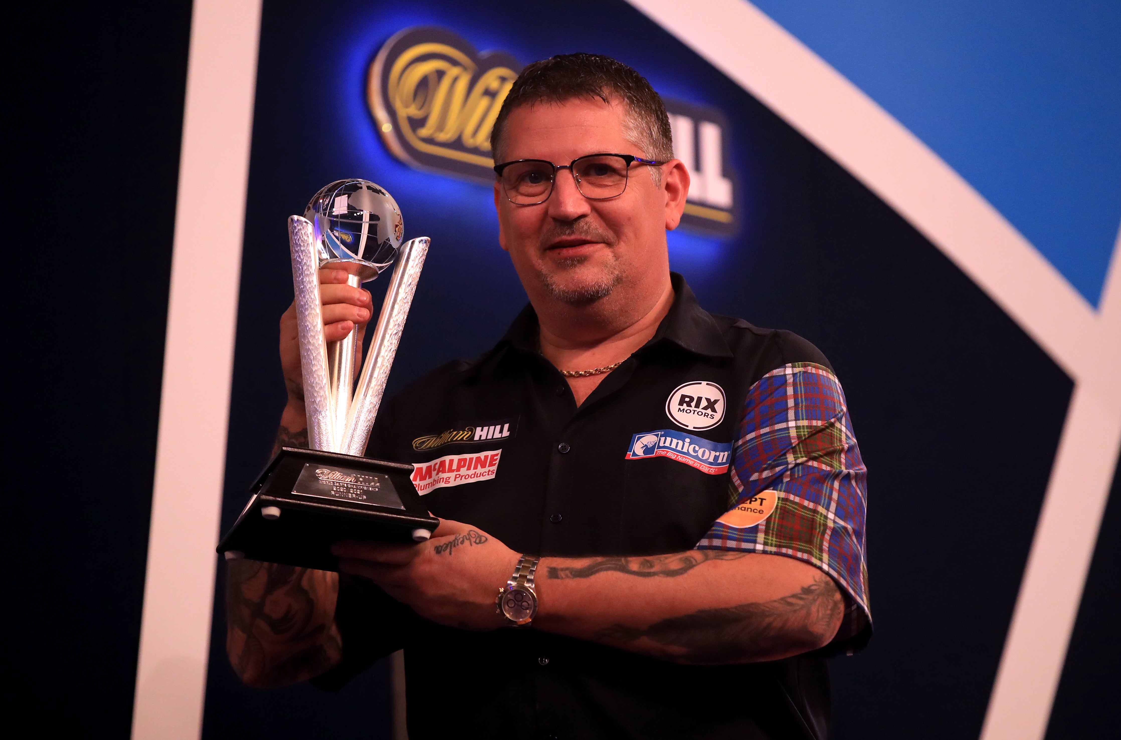 Gary Anderson had to settle for the PDC World Championship runner-up trophy at Alexandra Palace (Adam Davy/PA)