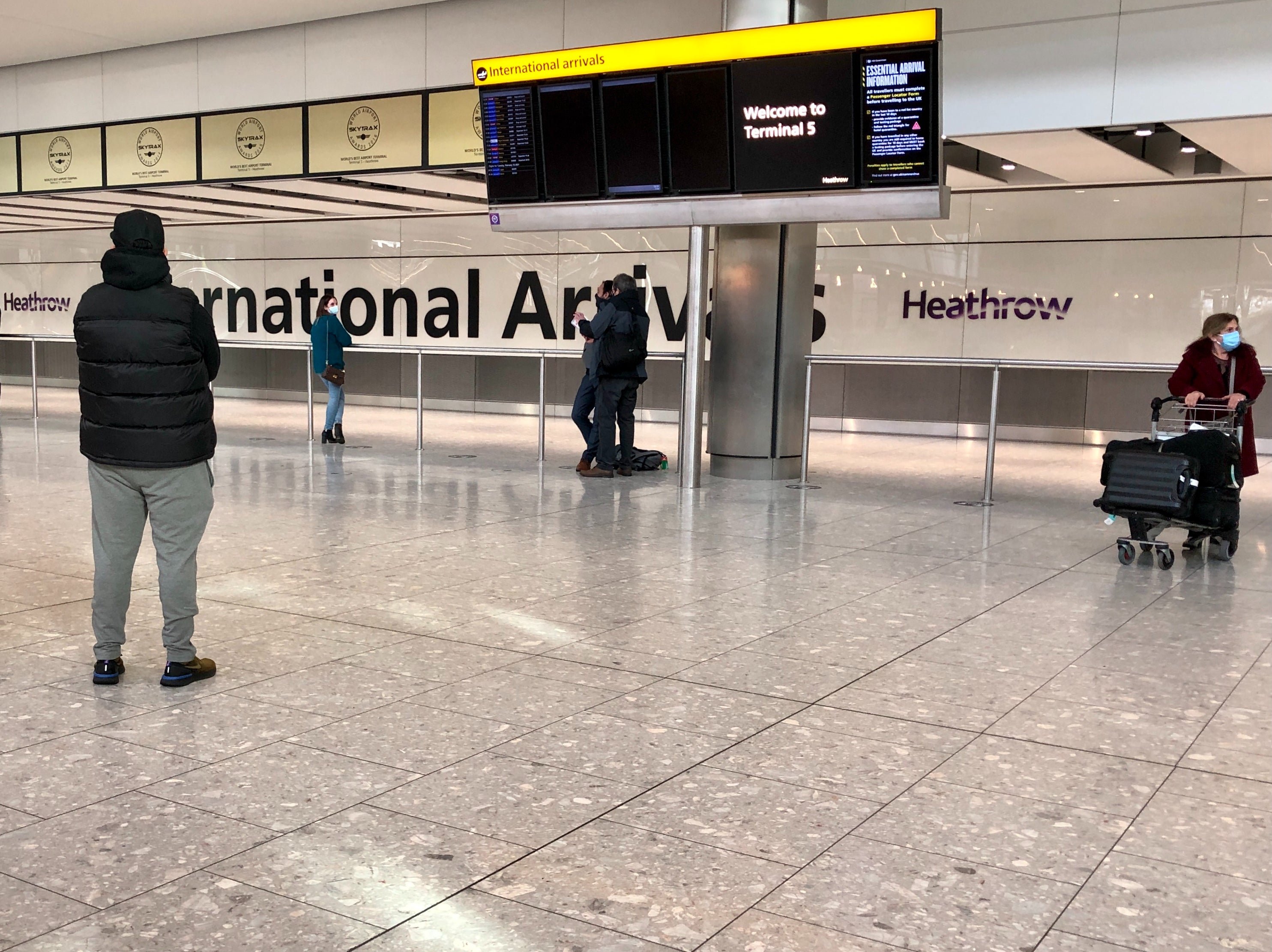 <p>Empty quarter: Heathrow airport handled fewer passengers in 2021 than in 2020</p>
