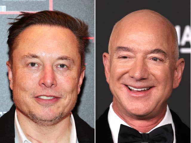 <p>Elon Musk asiste a la gala de Persona del año de TIME el 13 de diciembre de 2021 en la ciudad de Nueva York | Jeff Bezos asiste a la 10ª Gala Anual de ART+CINE de LACMA en LA </p>