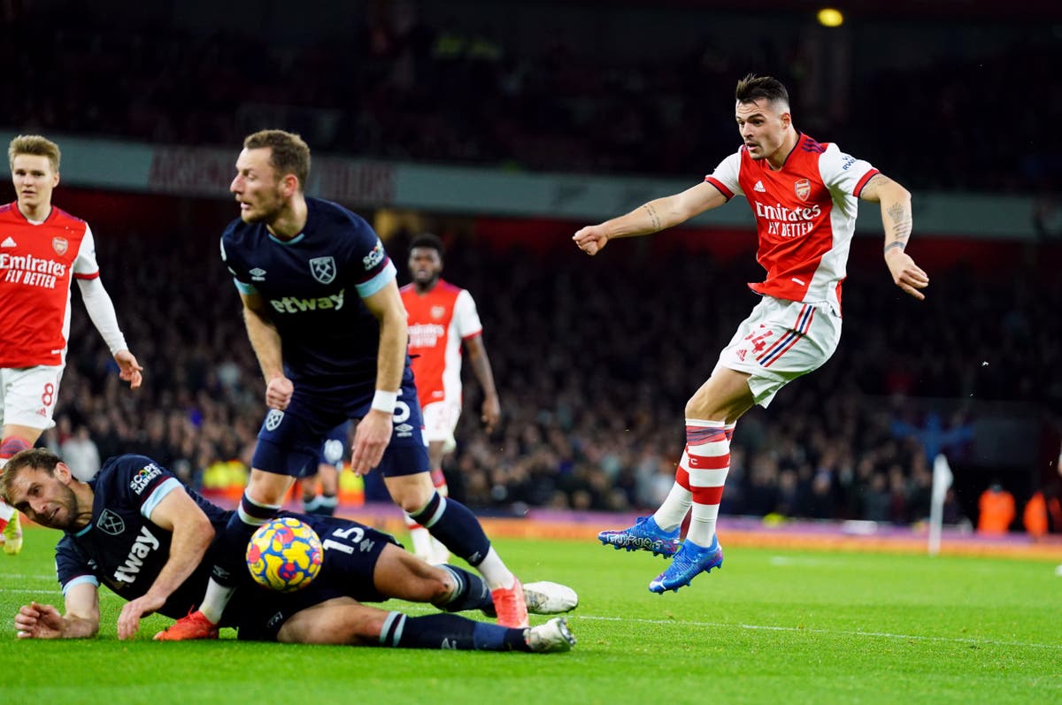 Arsenal &lsquo;need leaders in the team&rsquo; after Pierre-Emerick Aubameyang situation, Granit Xhaka claims
