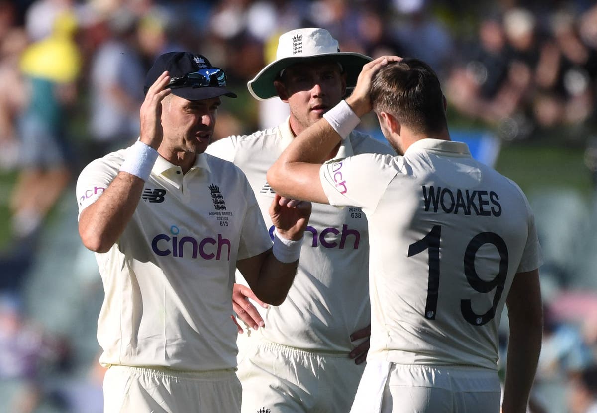England insist they &lsquo;picked the right team&rsquo; despite bad start to second Ashes Test