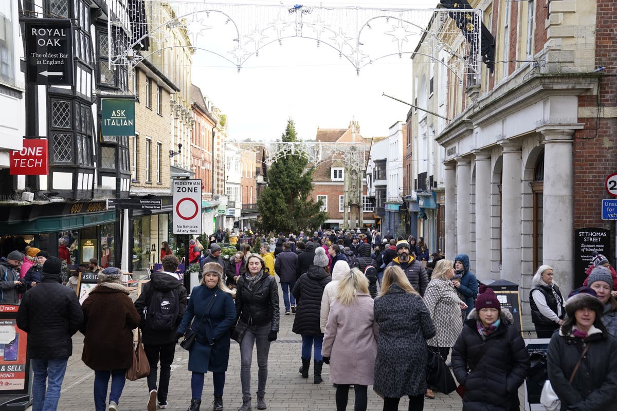 Retail sales accelerate in November as Christmas shoppers hit high street