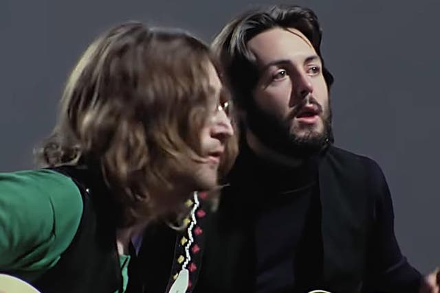 John Lennon y Paul McCartney en 'The Beatles: Get Back'