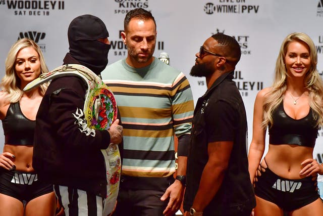 <p>Jake Paul (centre left) rematches Tyron Woodley on Saturday</p>