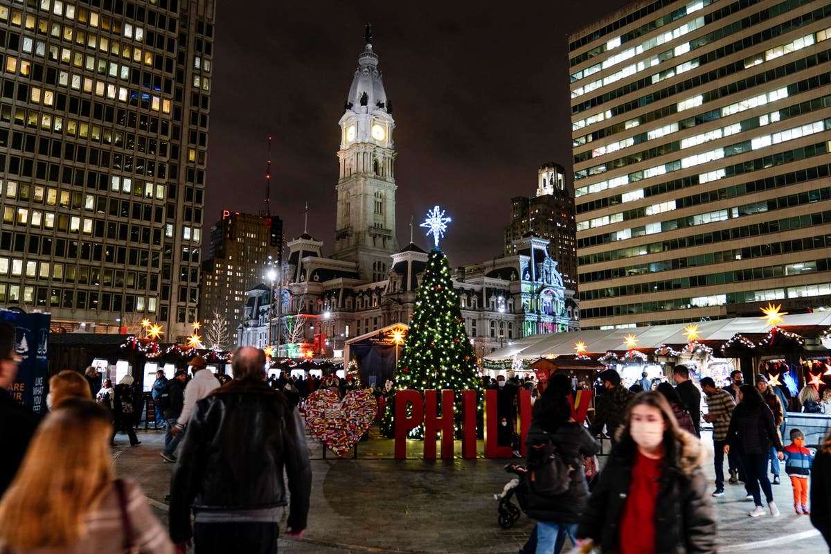 Can you safely enjoy the holidays? Experts offer COVID tips
