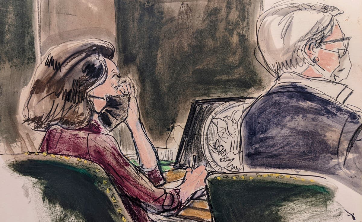 Judge finalizes jury instructions at Maxwell sex abuse trial