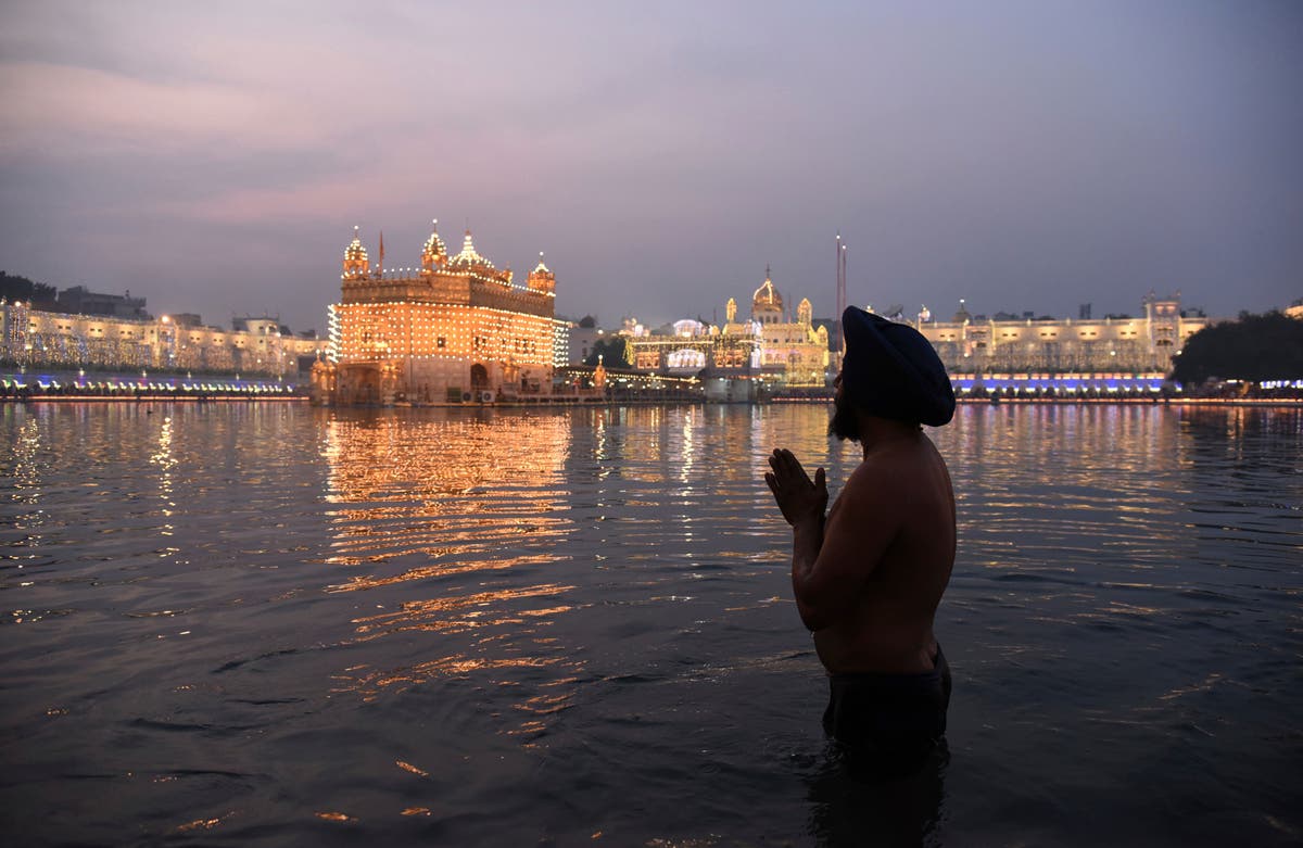 Indian man beaten to death inside historic Sikh temple Indian man beaten to death inside historic Sikh temple