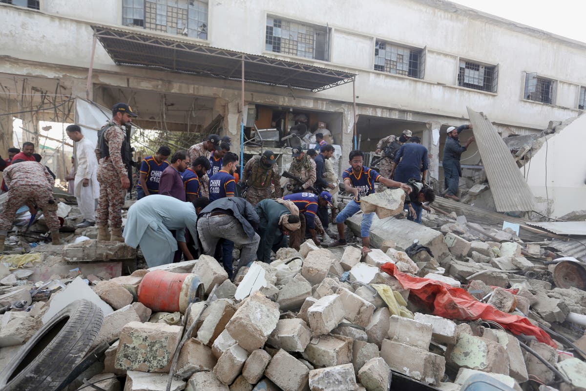 Death toll in southern Pakistan sewer gas blast jumps to 17