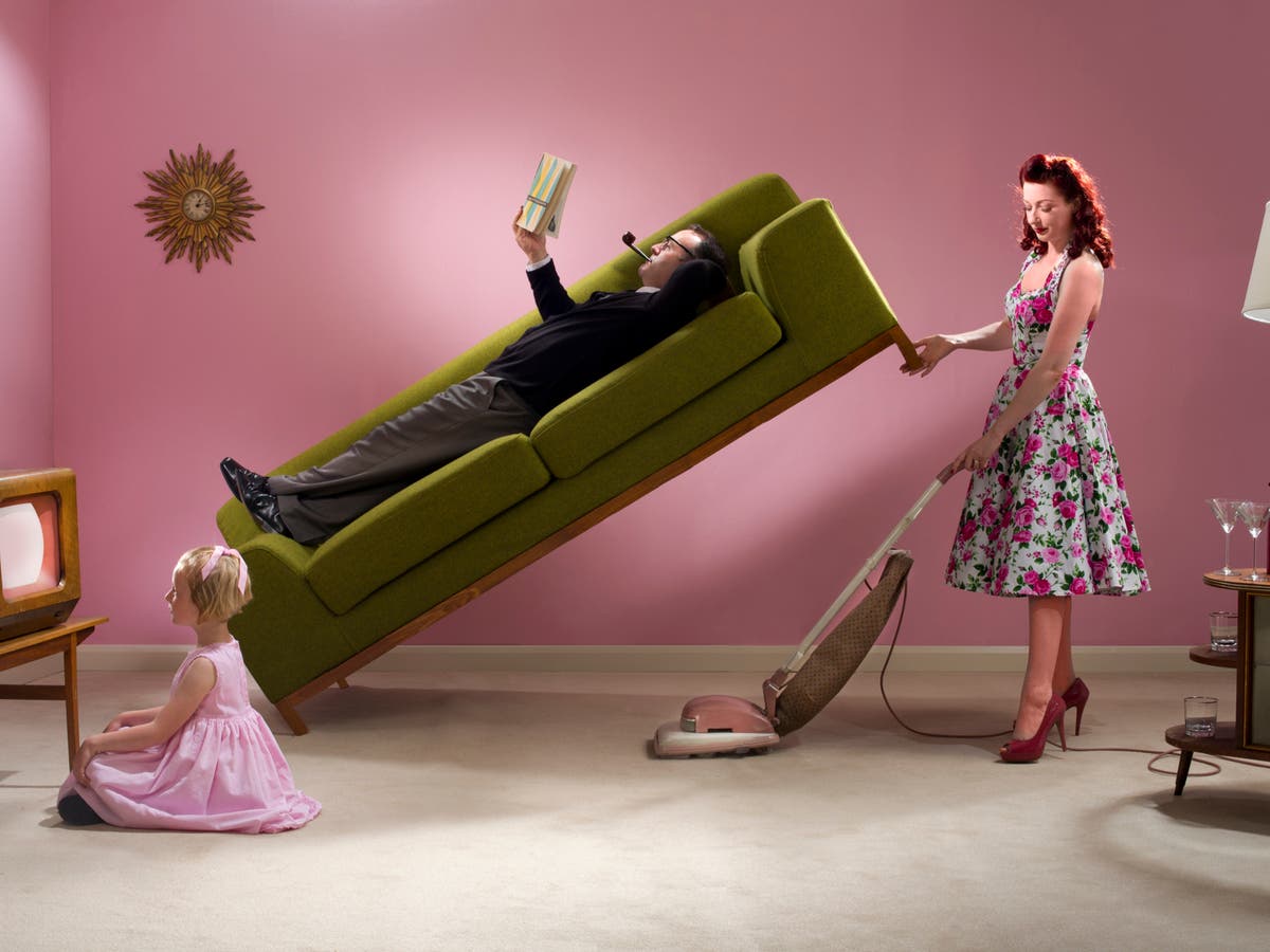 Mothers still doing most housework after pandemic, study finds Mothers still doing most housework after pandemic, study finds