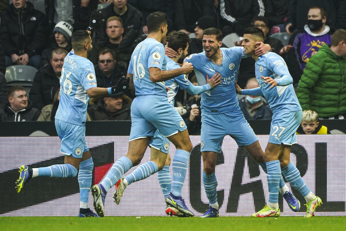 Manchester City three points clear at Christmas as Liverpool and Chelsea are held