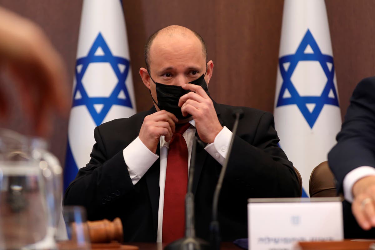 Israel to ban travel to US, Canada over omicron variant