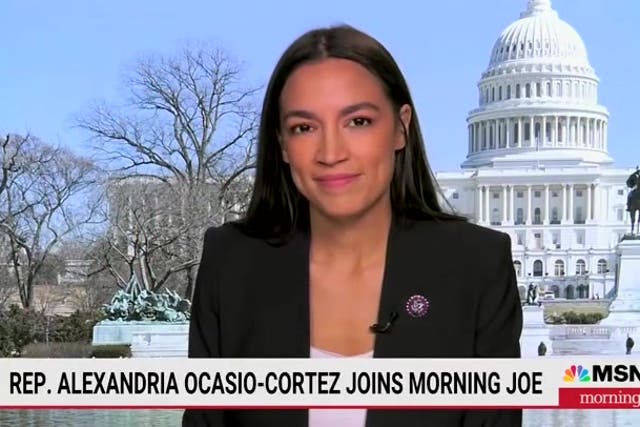 La representante de Nueva York, Alexandria Ocasio-Cortez, habla en “Morning Joe” de MSNBC el lunes 20 de diciembre.