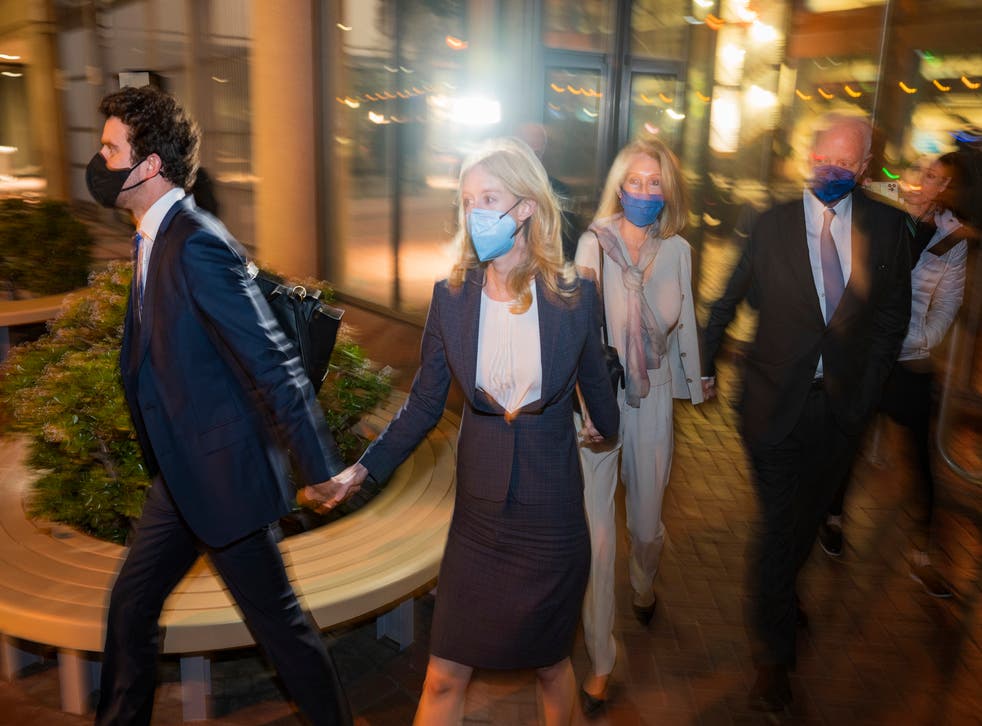THERANOS-FUNDADORA-JUICIO