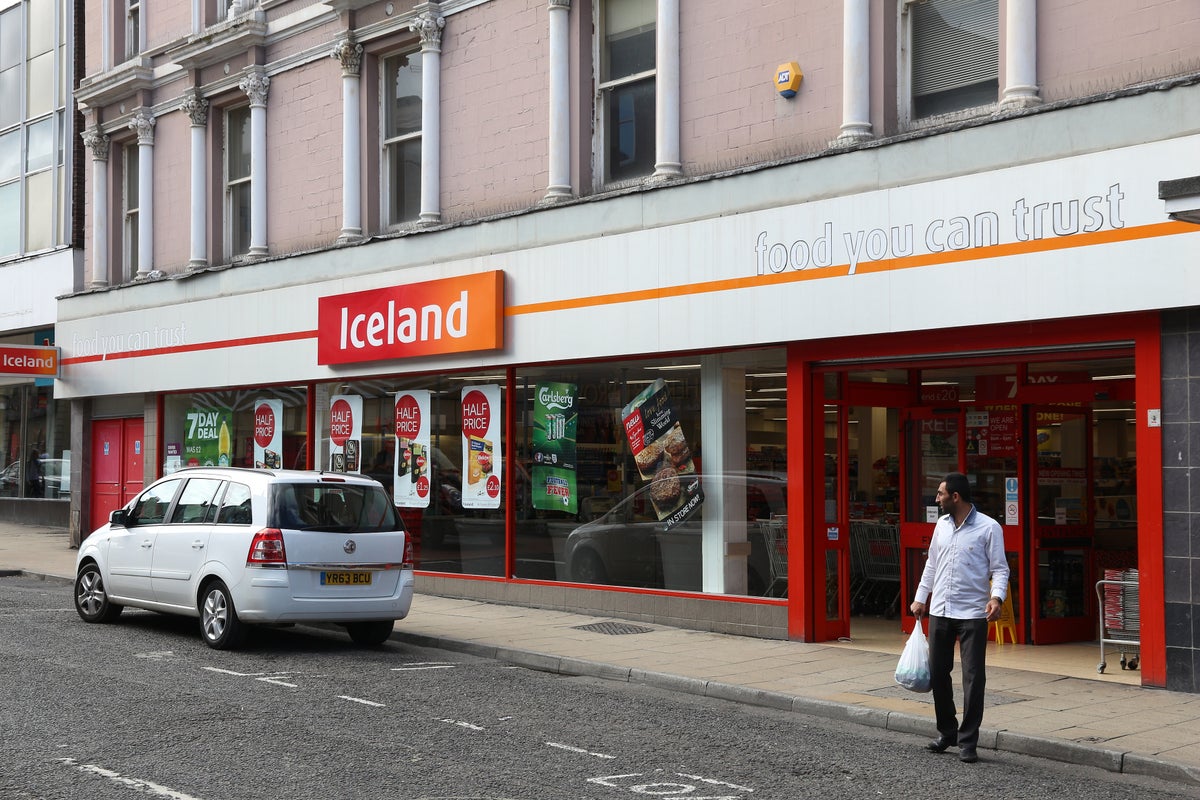 Iceland boss forced to shelve new store openings after latest energy bill rose by £20m
