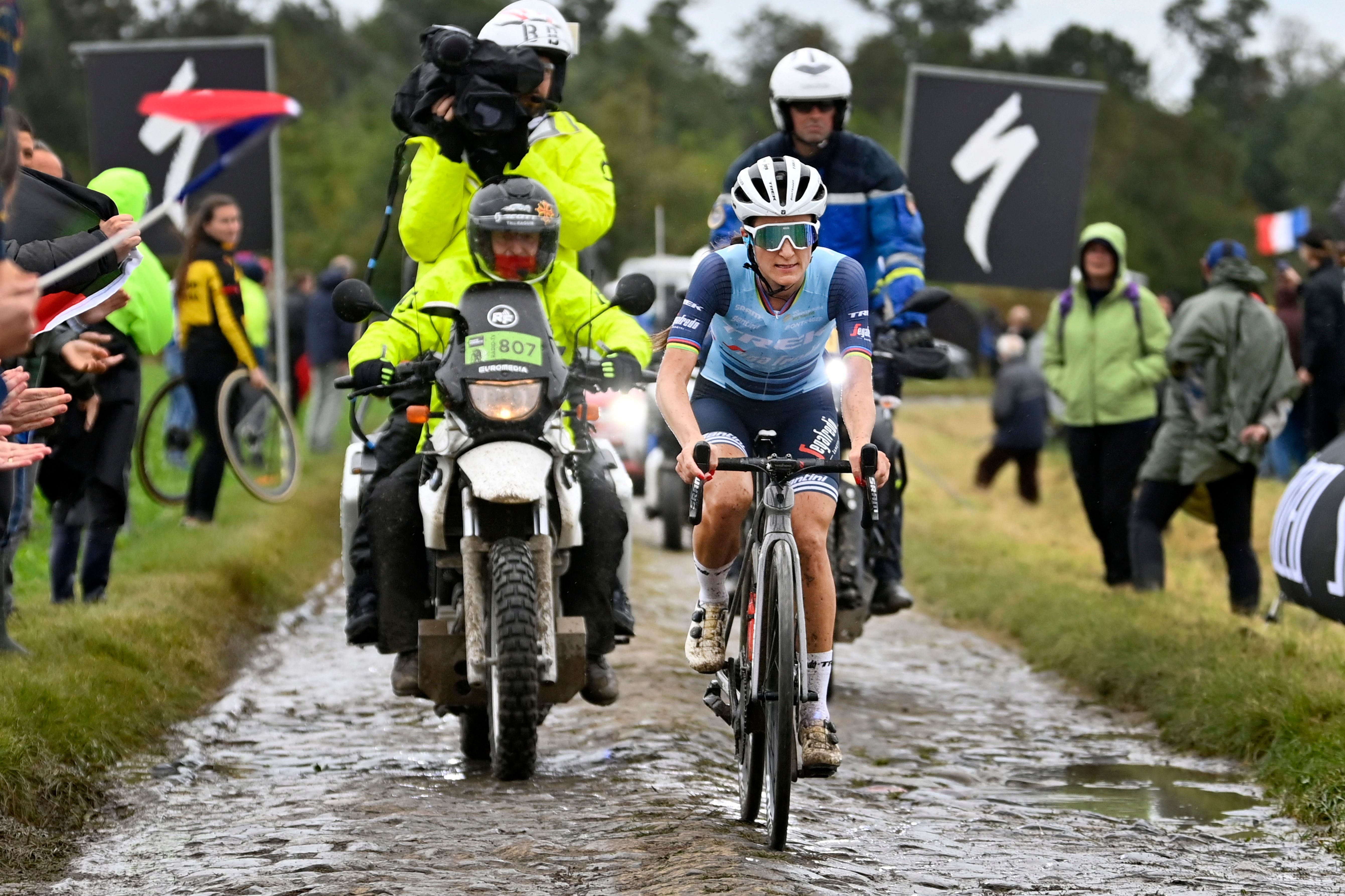 We only got to watch less than a quarter of Lizzie Deignan’s charge for Paris-Roubaix victory