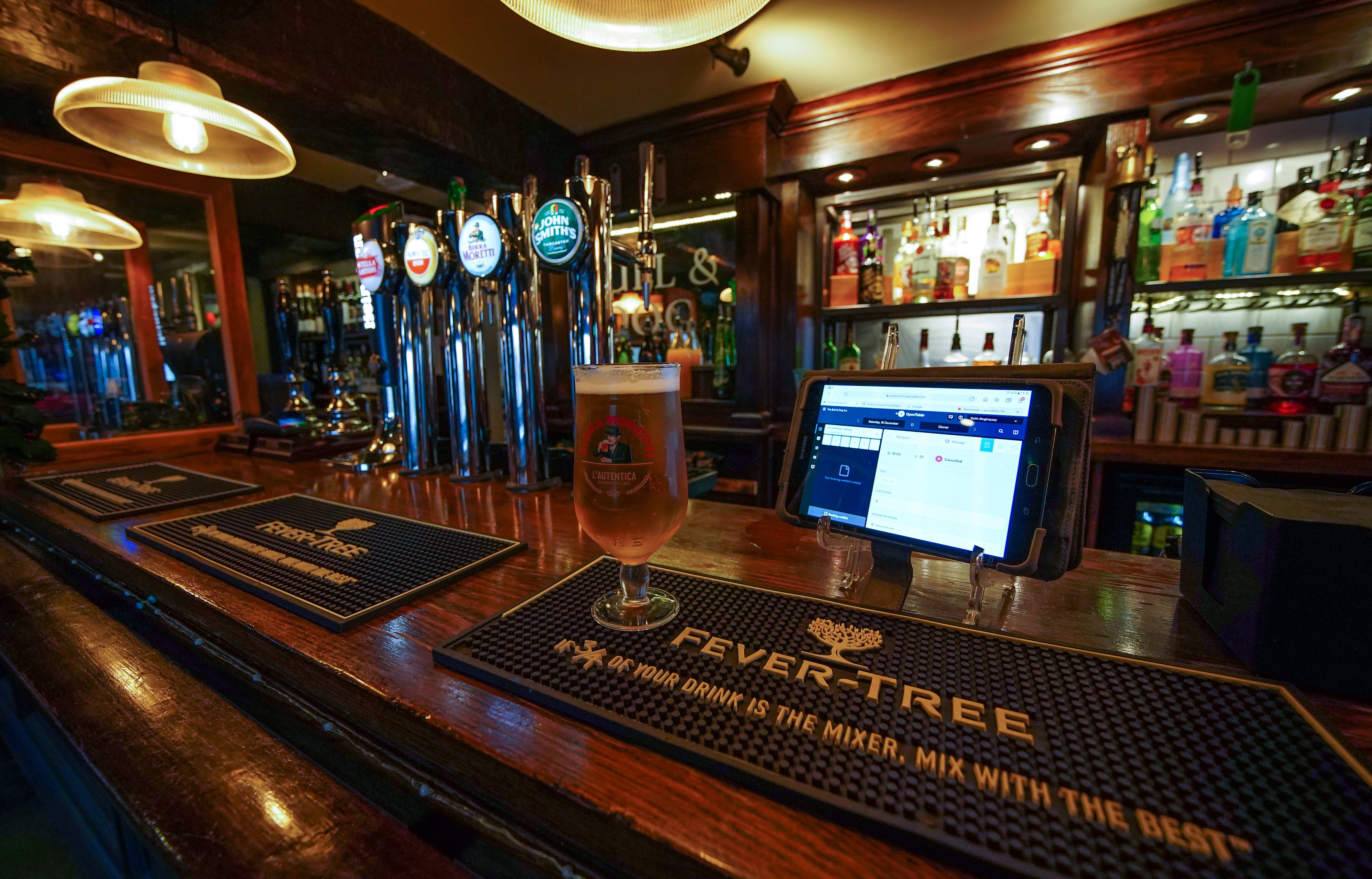Many pubs and restaurants have faced a wave of cancellations in the vital run-up to Christmas (Peter Byrne/PA)