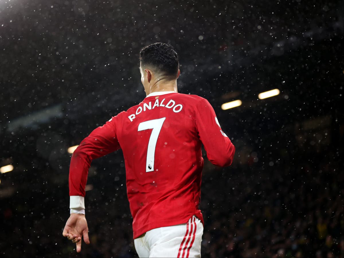 Newcastle vs Manchester United predicted line-ups: Team news ahead of Premier League fixture tonight