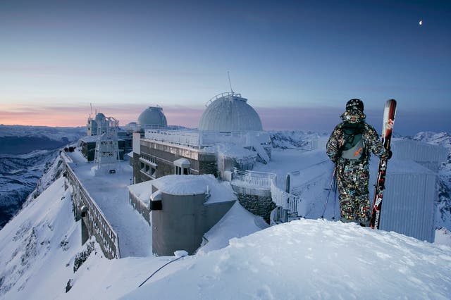 <p>The Pic du Midi Observatory, where air was collected using a pump</p>