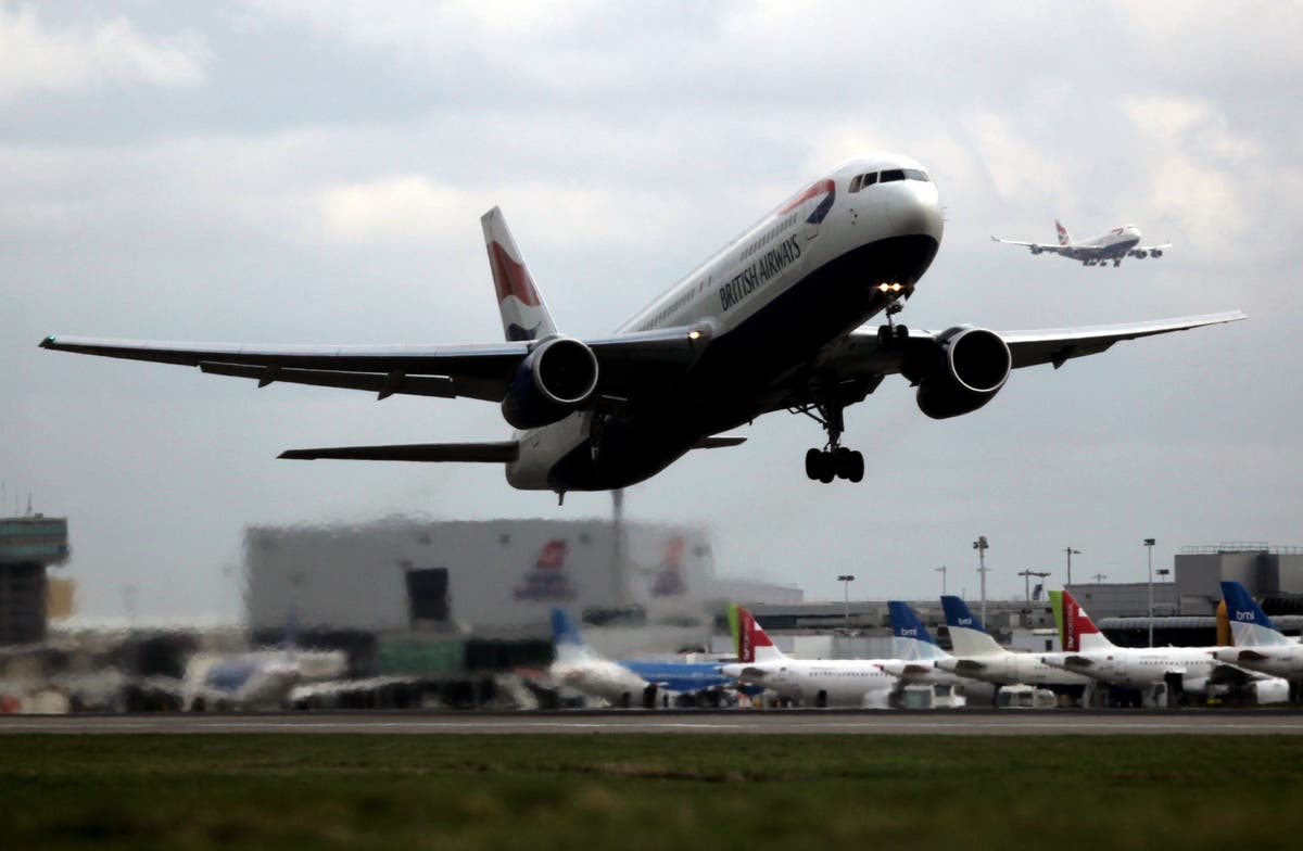Passengers stranded on BA flight for Barbados as pilot tests positive for Covid