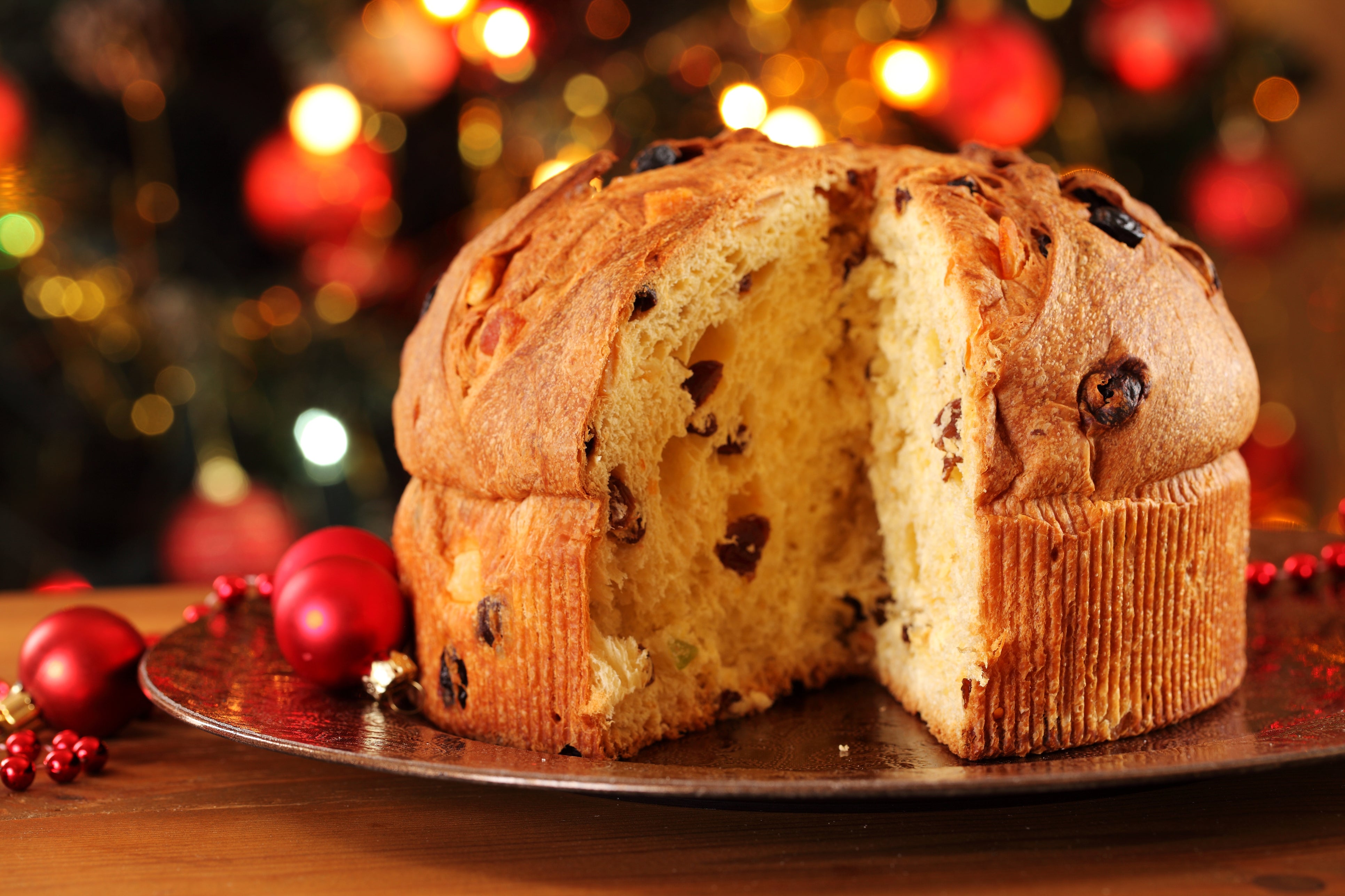 The sweet bread is part of the Italian Christmas tradition