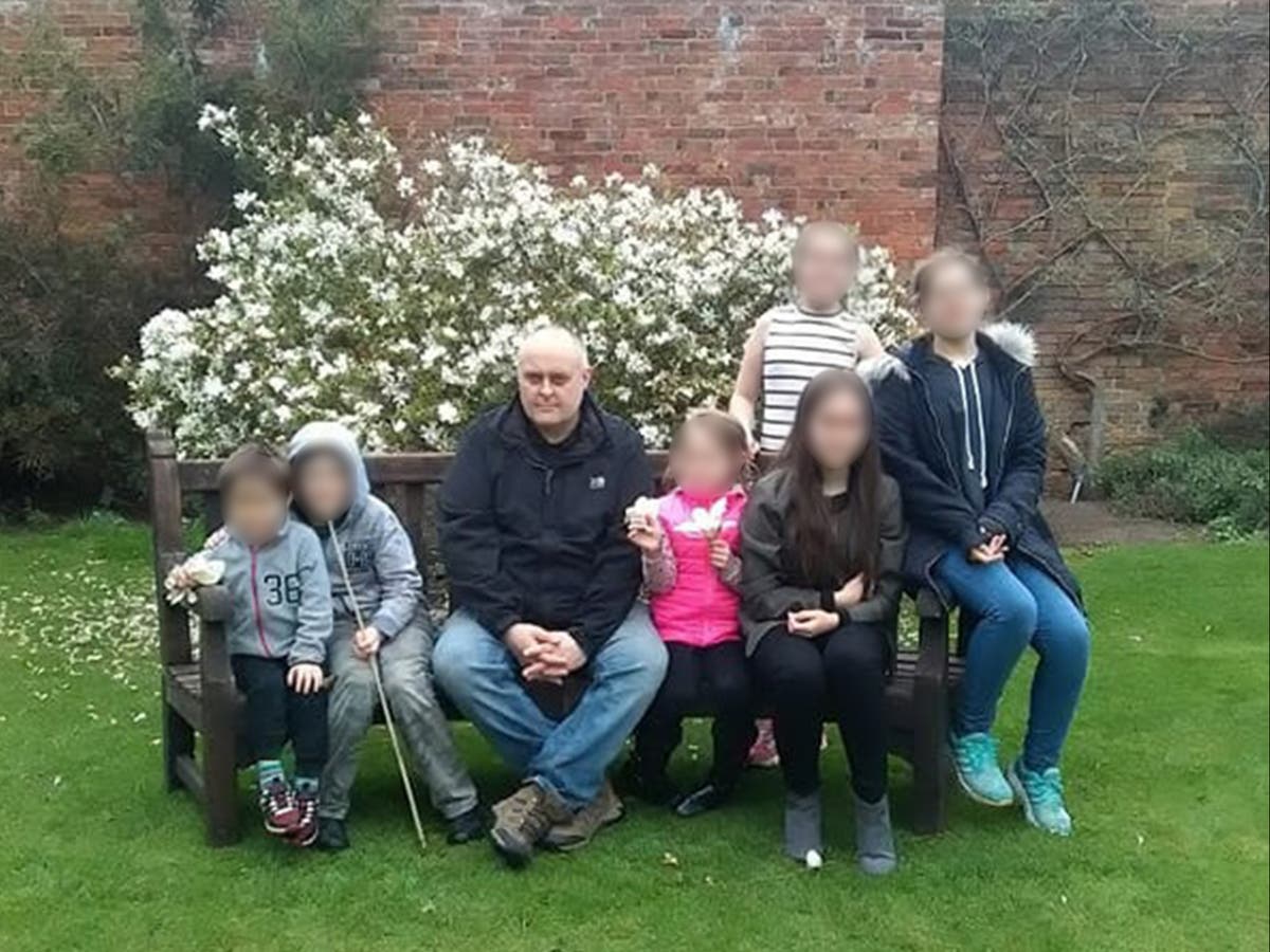 Covid: Woman urges people to get jabbed after unvaccinated partner dies with virus