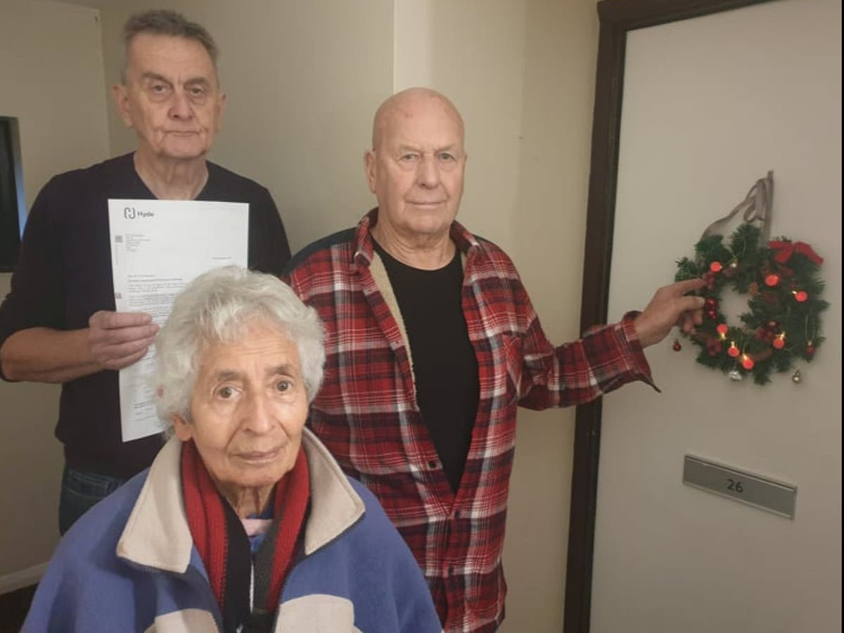 Remove Christmas wreaths or face &pound;120 fines, elderly residents warned