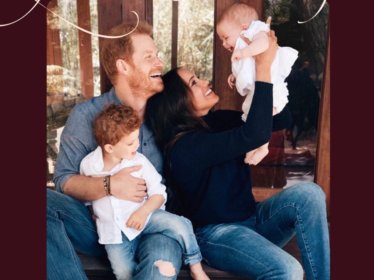 Meghan and Harry Christmas card: Couple share first photo of daughter  Lilibet | The Independent