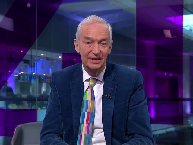 <p>Jon Snow thanks viewers as he anchors Channel 4 News for the final time</p>