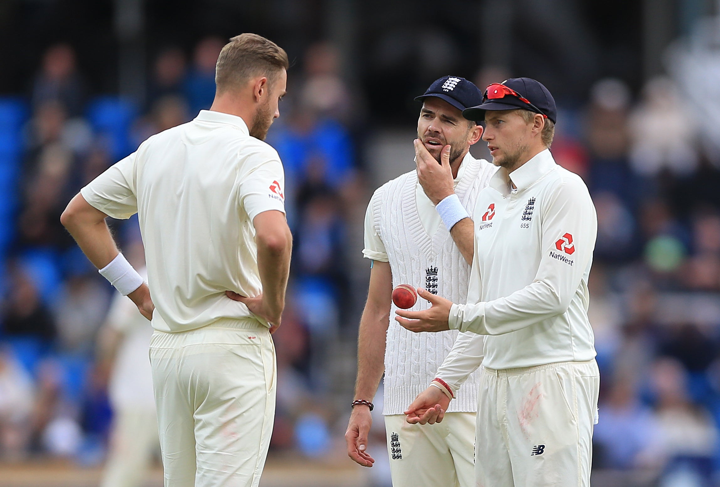 Joe Root (right) says there is no question over the unity of the England team (Nigel French/PA)