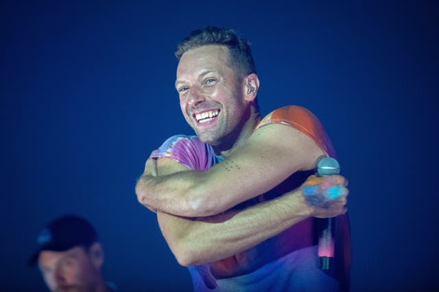 <p>Chris martin Coldplay</p>