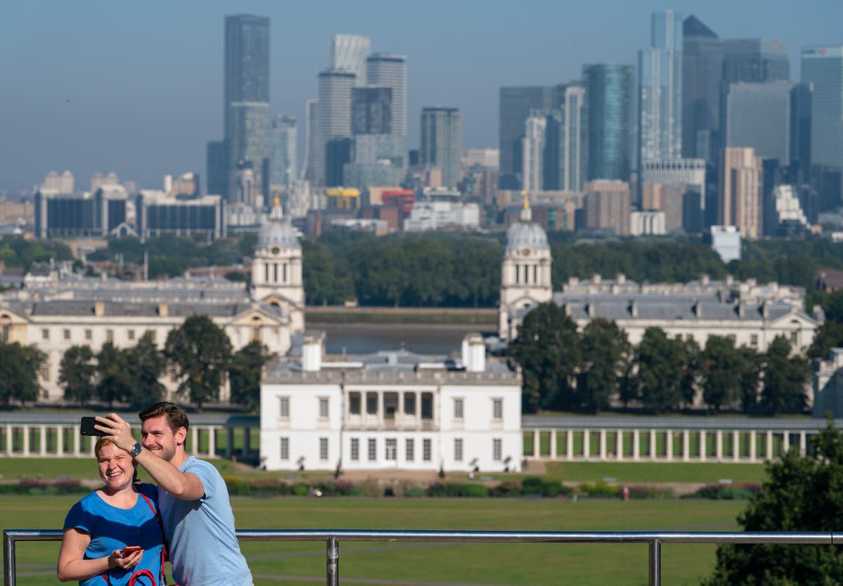 Surge in ‘London leavers’ snapping up properties outside the capital in 2021 Surge in ‘London leavers’ snapping up properties outside the capital in 2021