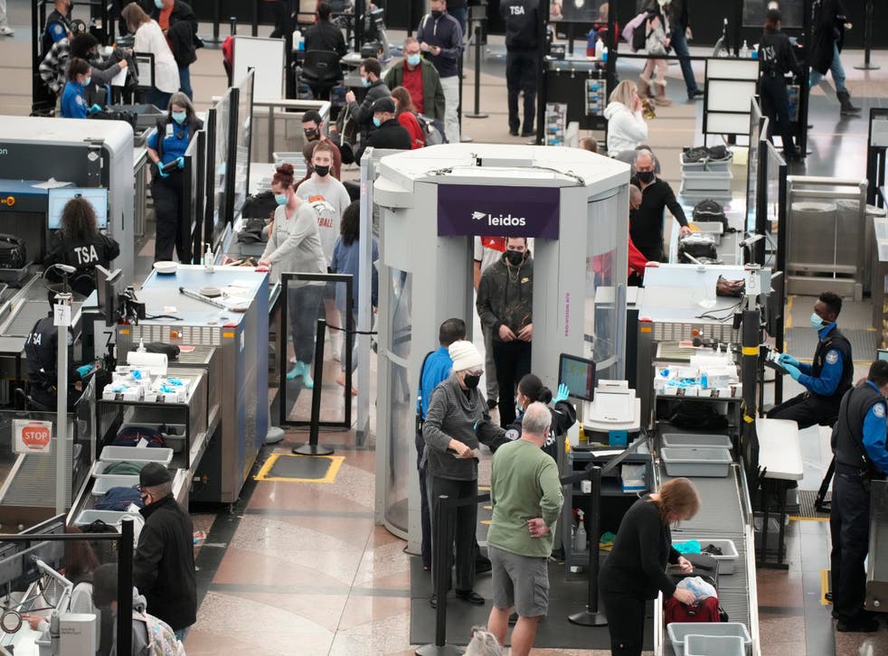 AEROLÍNEAS-CANCELACIONES