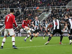 Edinson Cavani rescues draw for Manchester United against valiant Newcastle