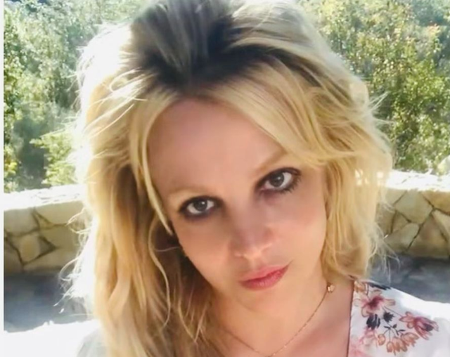 Britney Spears dice que pidió años para poder interpretar nueva música