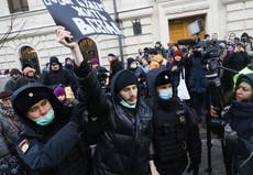 Russian court orders closure of top human rights group Memorial
