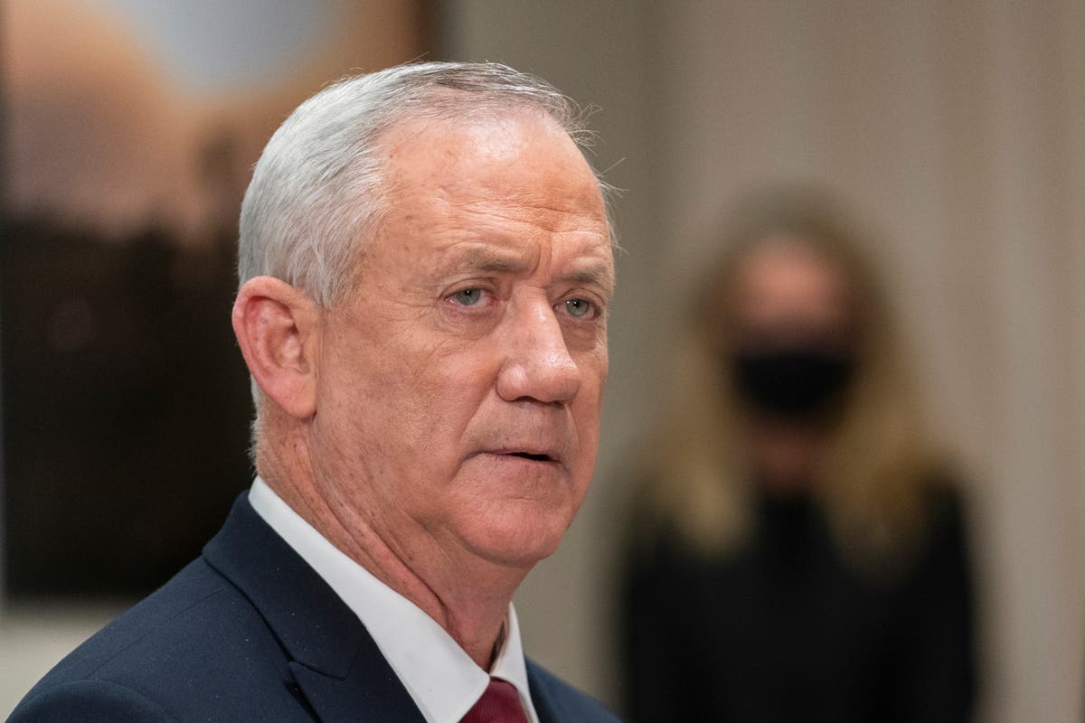 Israel approves measures for Palestinians after leaders meet Israel approves measures for Palestinians after leaders meet