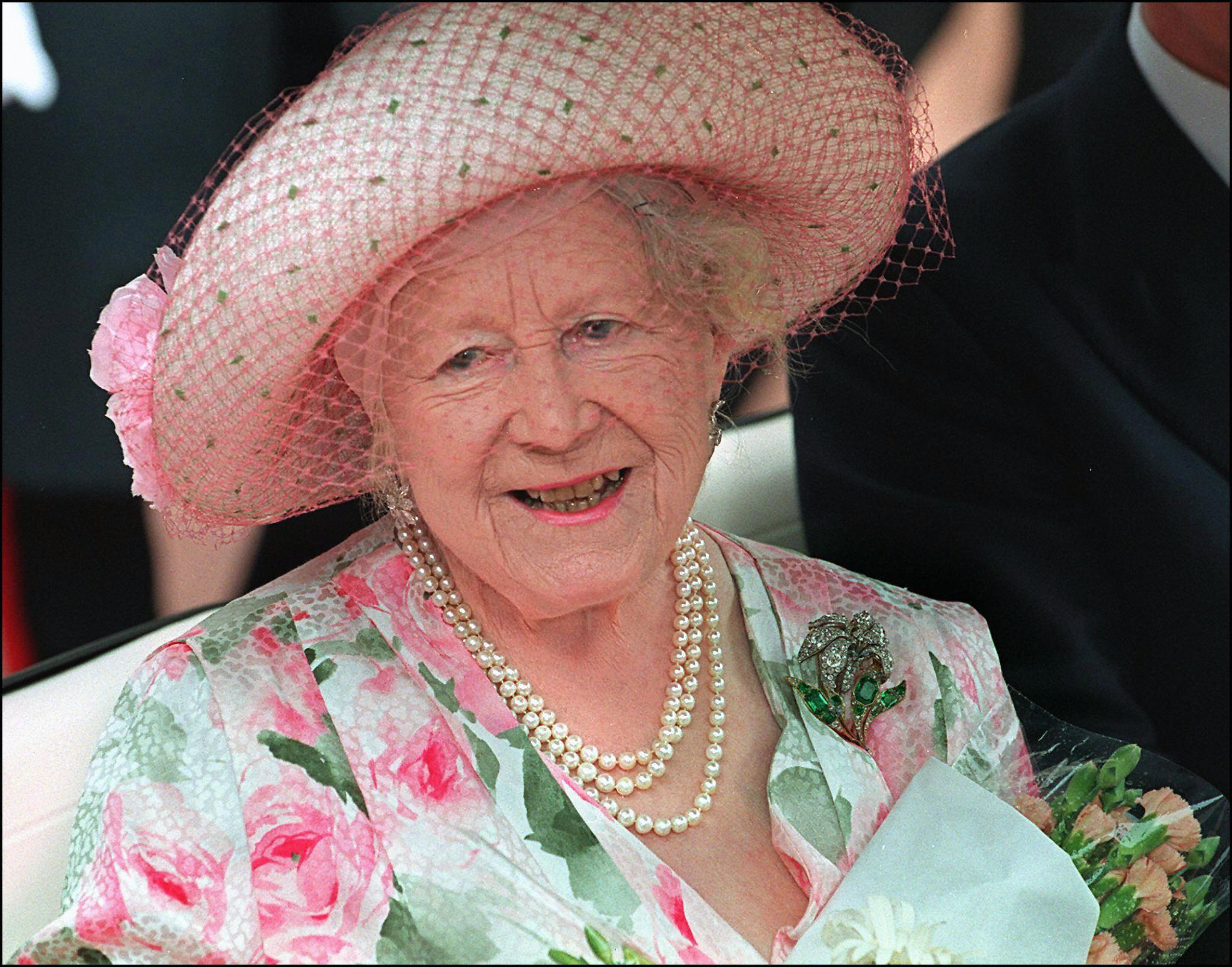 Staff at the castle said the Queen Mother was known to take afternoon naps, usually after her first drink of the day