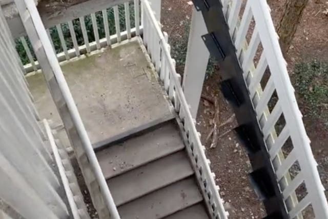 <p>Stairs that were removed, allegedly by a woman’s landlord without notice </p>
