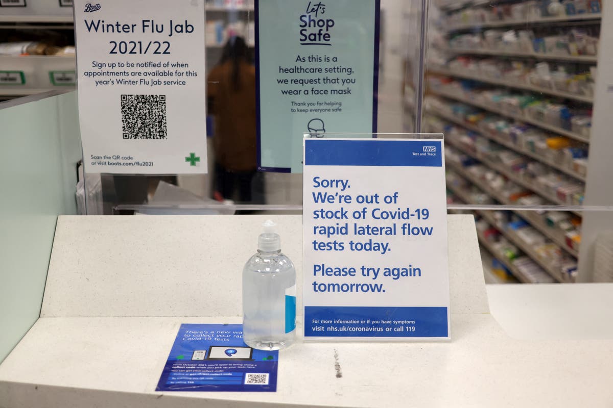 Covid news &ndash; live: Wales loans England millions of lateral flow tests amid &lsquo;worrying&rsquo; shortage before NYE