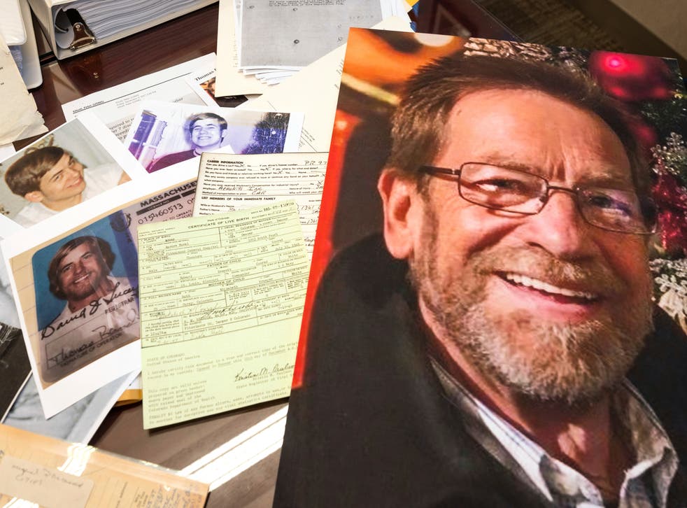 HOMBRE DE FAMILIA FUGITIVO