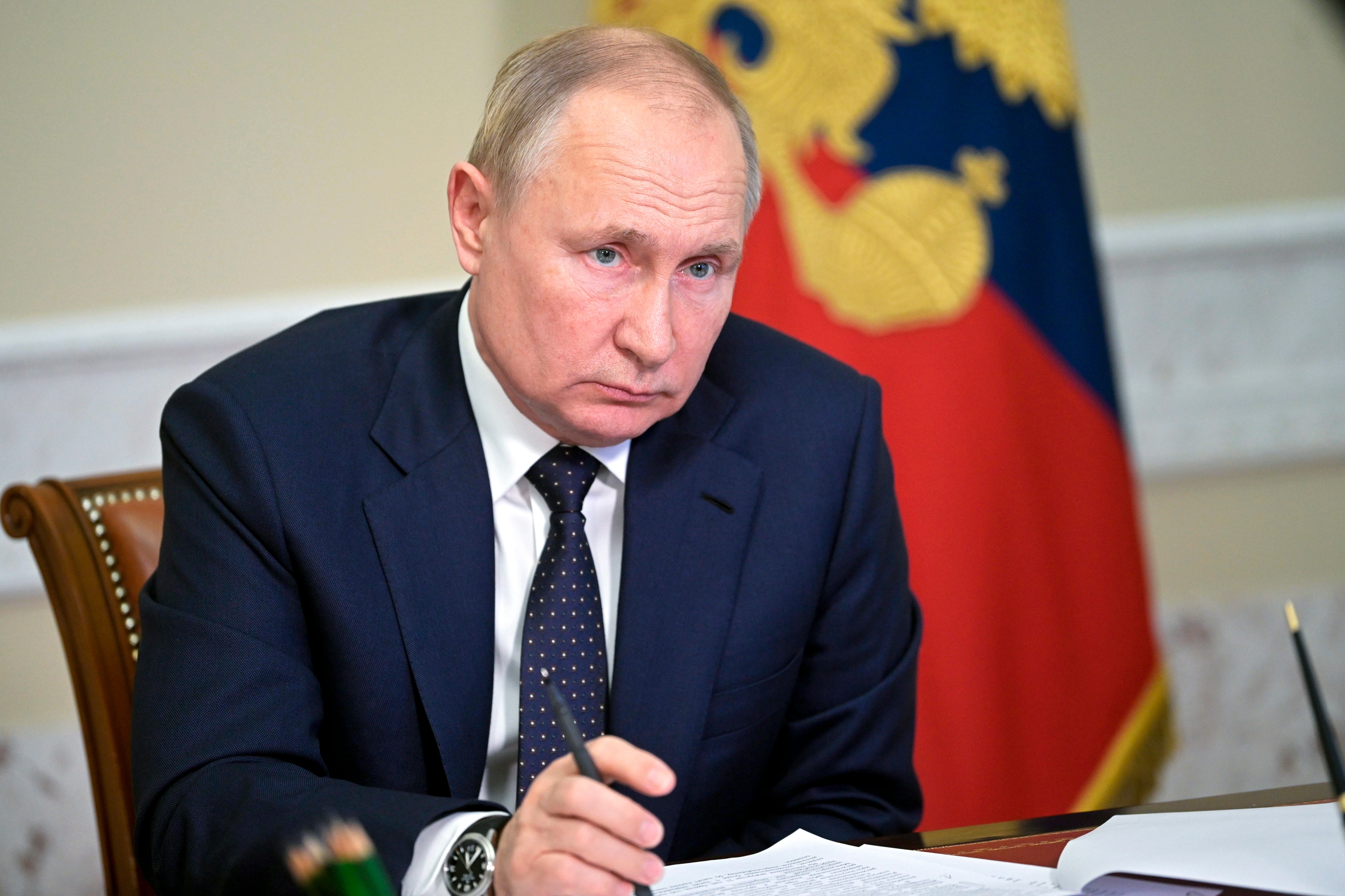 Putin xi jinping vladimir opec jostle wsj