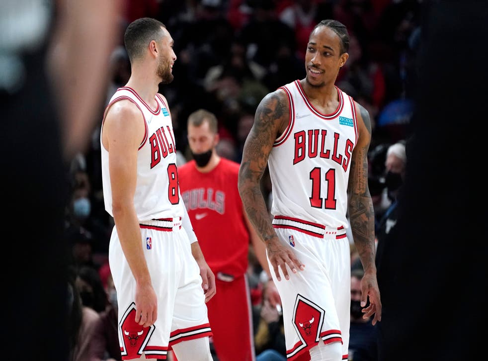 HAWKS-BULLS