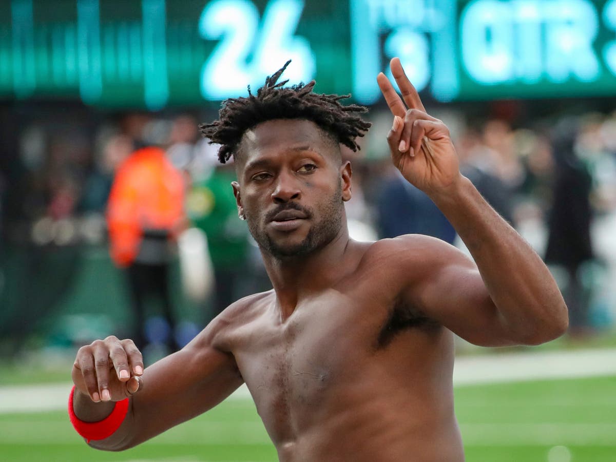 WR Antonio Brown Ready to Help New Team Win, Excited to Play with