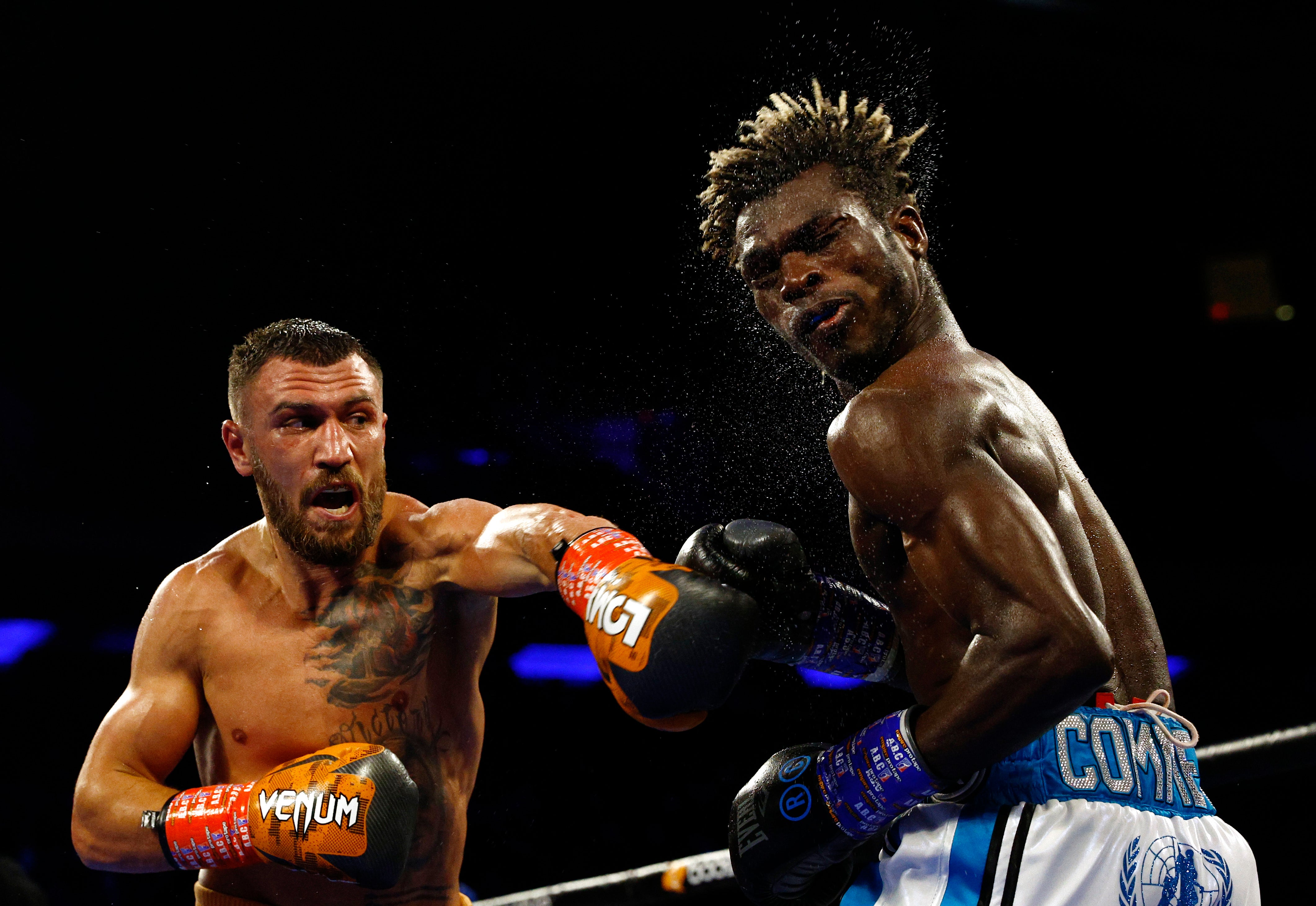 Vasiliy Lomachenko outpointed Richard Commey in his last fight